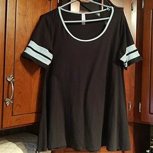 Lularoe perfect t